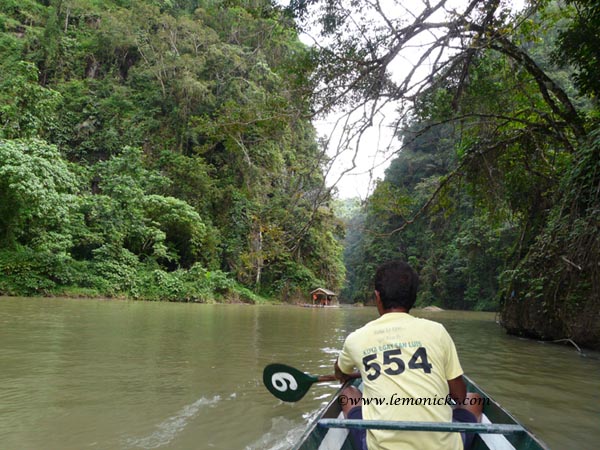 rowing to Pagsanjan @lemonicks.com